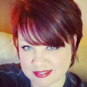 Meet your Posher, Angie