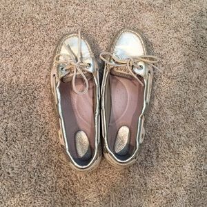 Gold sperry top spiders