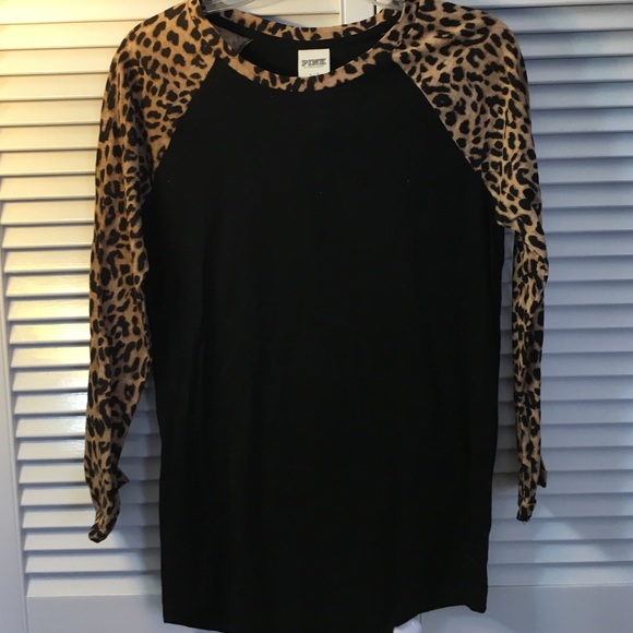 VS PINK Black & Cheetah Baseball Tee
