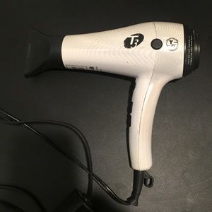 T3 bespoke tourmaline PROFESSIONAL blow dryer