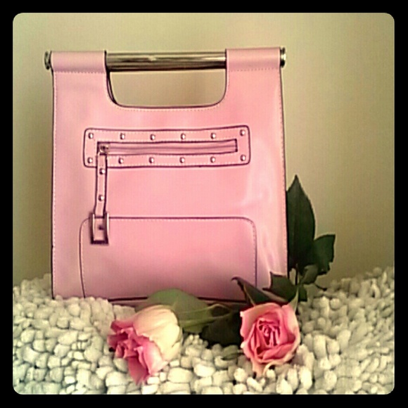 Guess pretty in pink