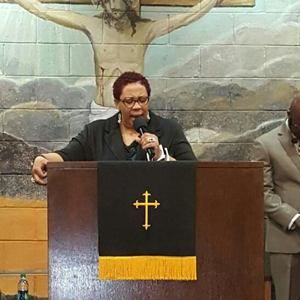 Meet your Posher, Angelica