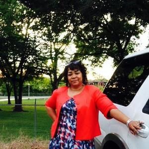 Meet your Posher, Sharon