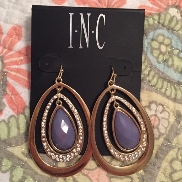 Gold dangle earrings