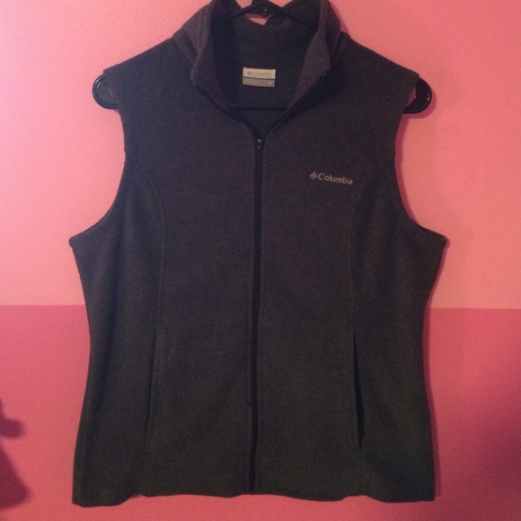Columbia Vest (Never Worn!)