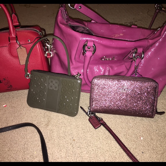 Coach bundle - Picture 2 of 2