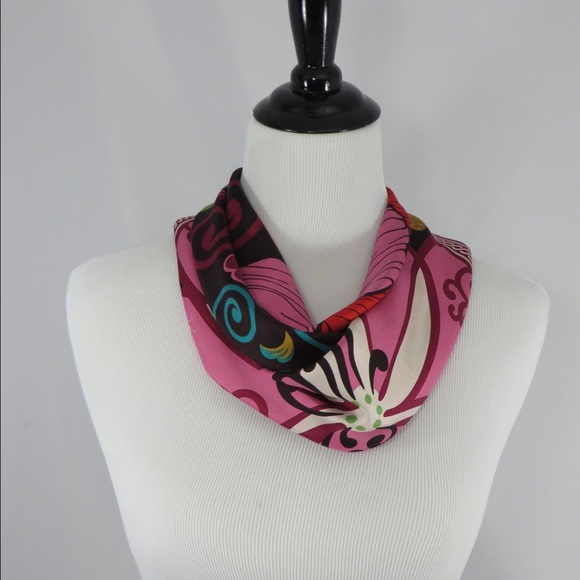 Vera Bradley Limited Edition Silk Scarf - Picture 4 of 4
