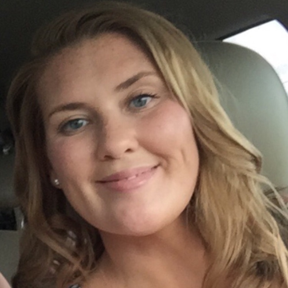 Meet your Posher, Alexandra