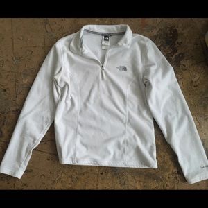 North face pullover