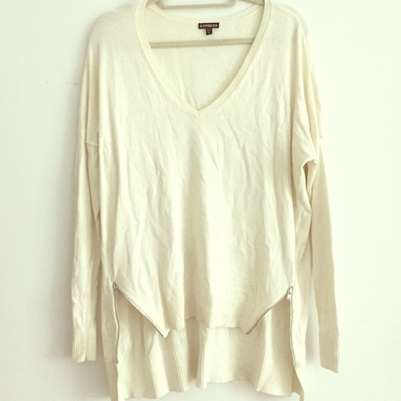 Express V Neck Sweater with zippers