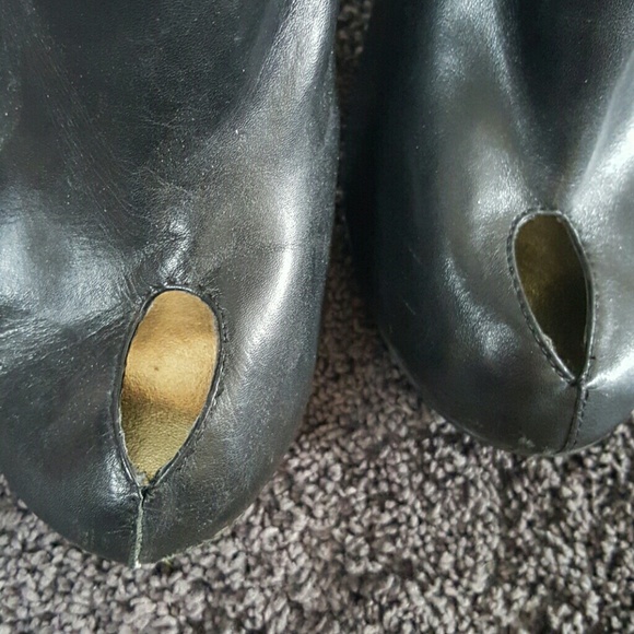 Pumps - Picture 3 of 3