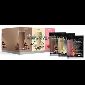 UNOPENED Shakeology 24-pk Choc/Vanilla/Strawberry