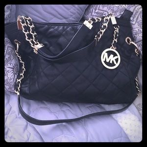 Cute michael kors quilted bag!!!