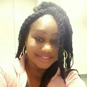 Meet your Posher, Ramatulai