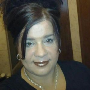 Meet your Posher, Brandy