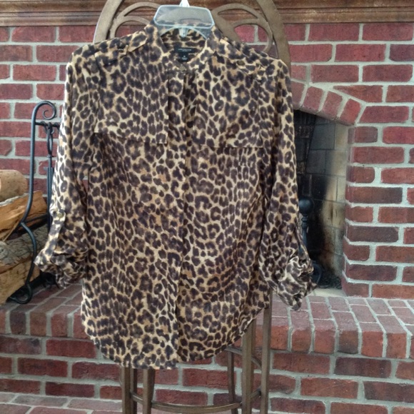 🌞ANN TAYLOR LEOPARD BLOUSE🌞