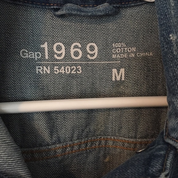 Jean jacket - Picture 2 of 3