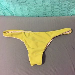 Acacia Lilikoi Axels