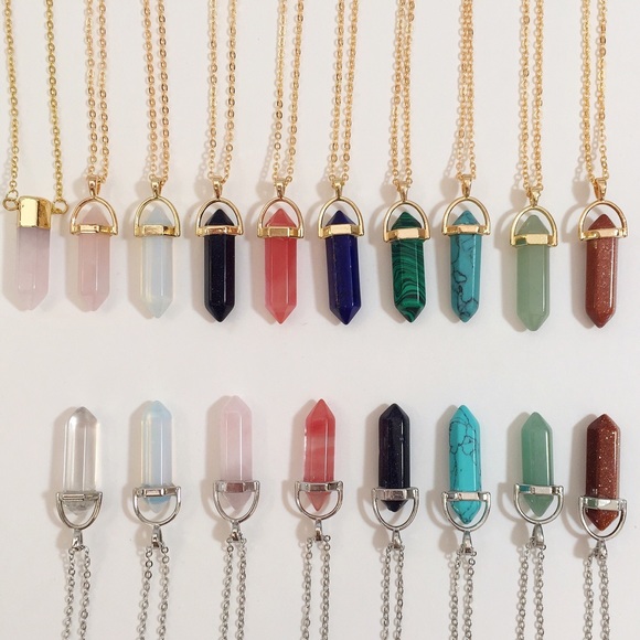 SOLD opal crystal point necklace - gold chain - Picture 4 of 4