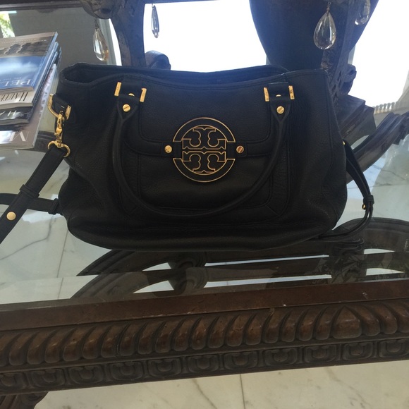 Tory burch large Amanda black satchel purse! - Picture 1 of 2