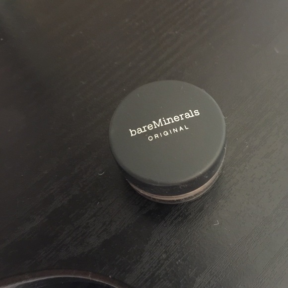 Bareminerals original powder foundation sample