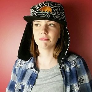 Never Worn Grassroots Hat