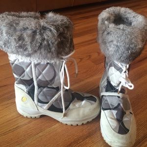 Authentic Coach snow boots with fur top