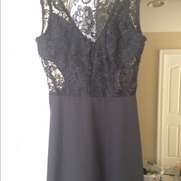 Black lace top dress - Picture 3 of 3