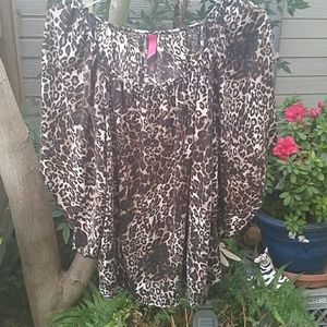 Animal print top