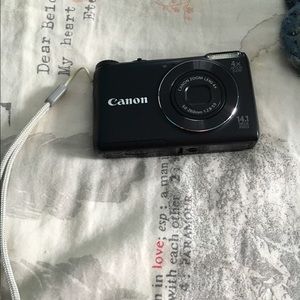 Cannon digital camera