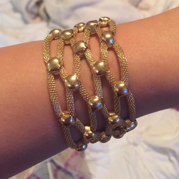 Gold bracelet