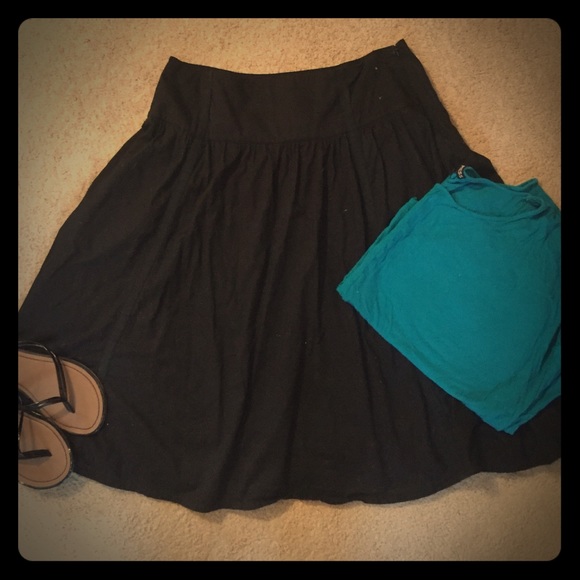 London Jean Dresses & Skirts - Vintage London Jean skirt 8