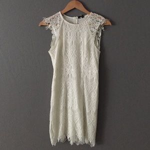 White detail dress
