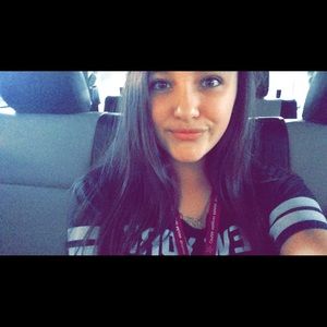 Meet your Posher, Daniela
