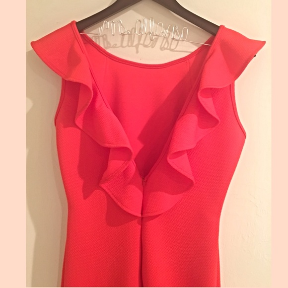 🆑 Red Open Ruffled Back Dress - Picture 4 of 4