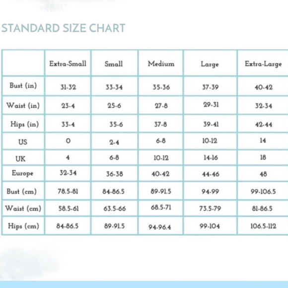 LAST ONE ❣️Black Scoop Neck Fit Flair Midi Dress - Picture 2 of 3