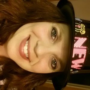 Meet your Posher, Ann