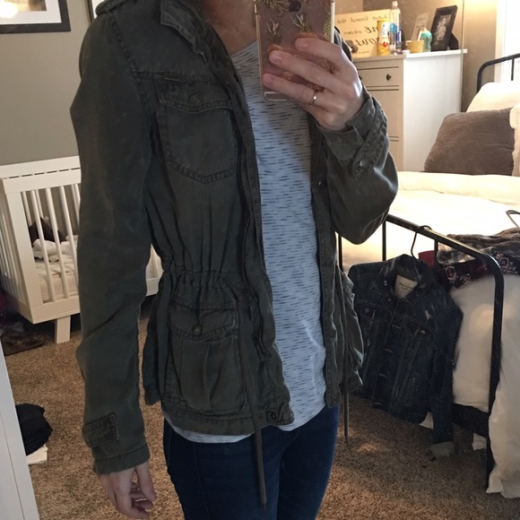 Abercrombie style jacket Green medium max jeans