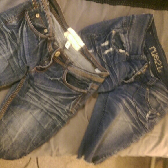 2 Dollhouse and Rue21 Capris