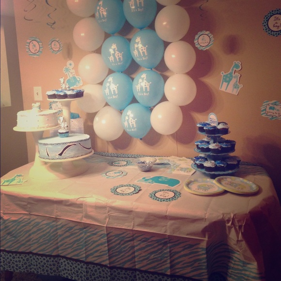 Baby shower stuff