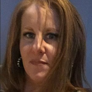 Meet your Posher, Traci