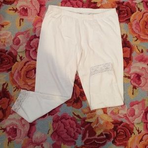 Childers Place leggings.