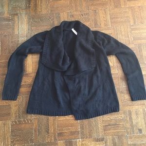 Knit cardigan