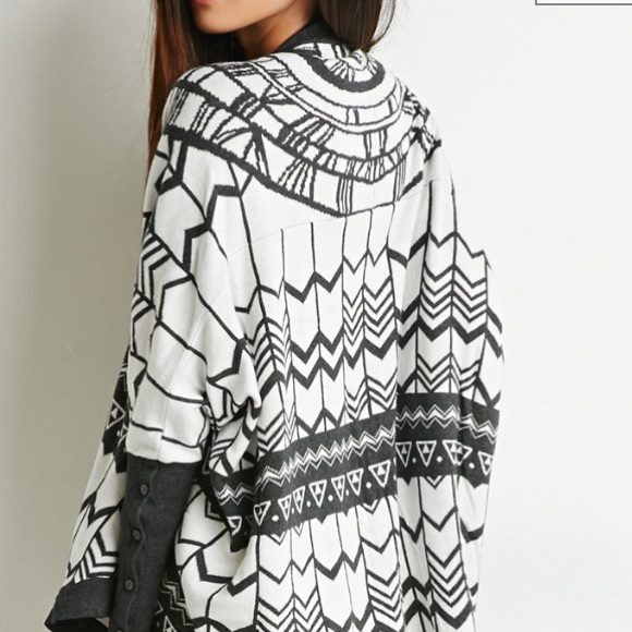 Contemporary sweater cardigan - Picture 3 of 4