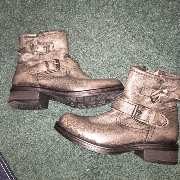 Steve Madden booties