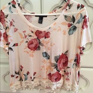 Crop top with flowers