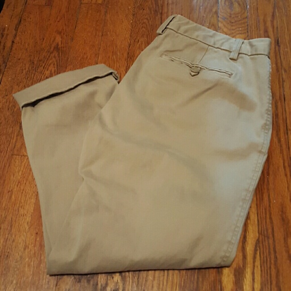 Gap chinos
