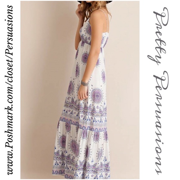 SOLD 🌻NWT Medallion Print Ruffle Hem Maxi Dress - Picture 3 of 4