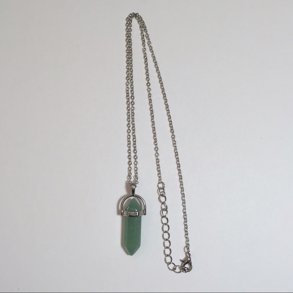 jade crystal point necklace - Picture 3 of 3