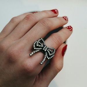 Betsey Johnson Glittering Bow Ring